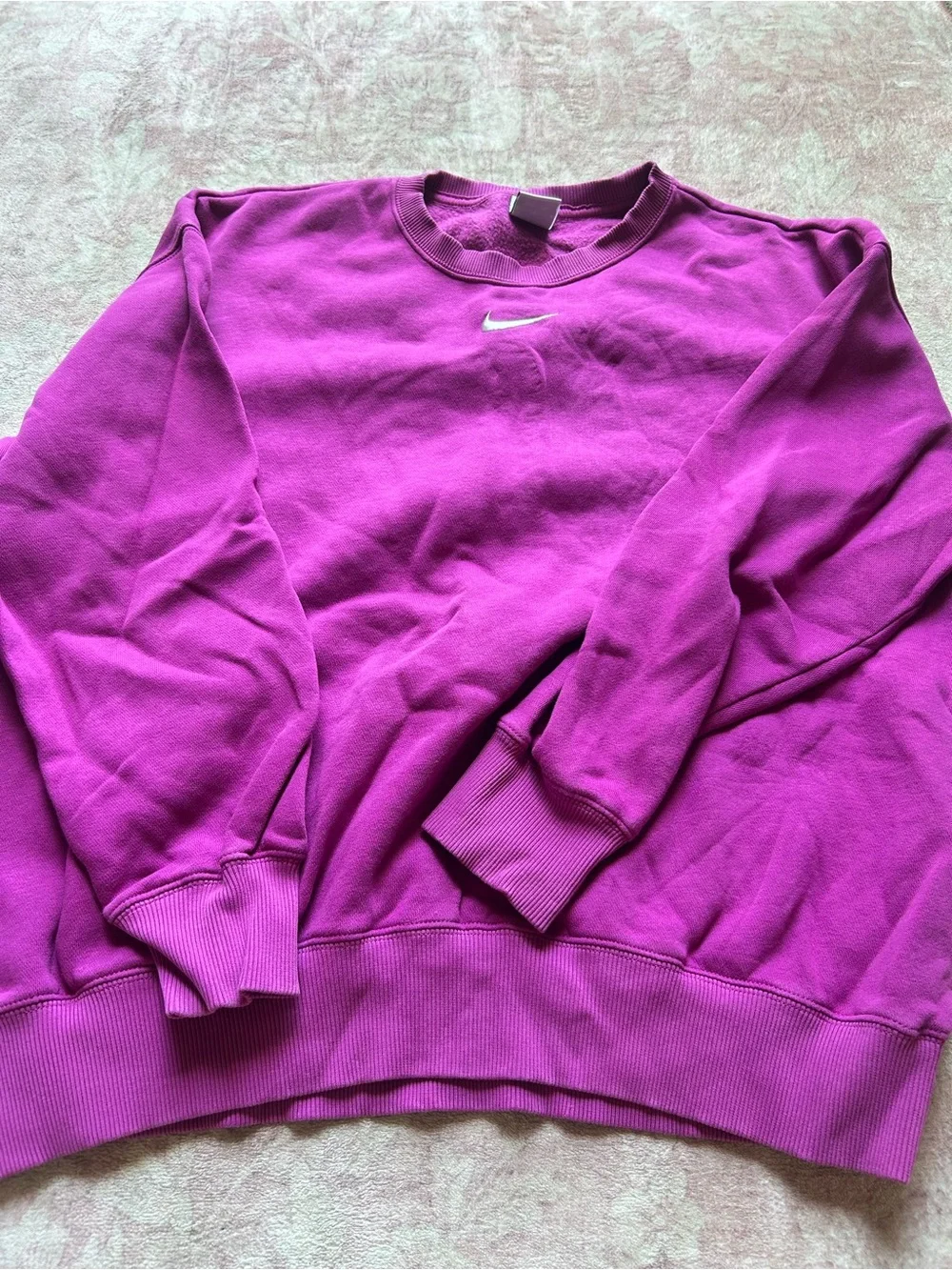 Nike Men's Crewneck Sweatshirt - Magenta